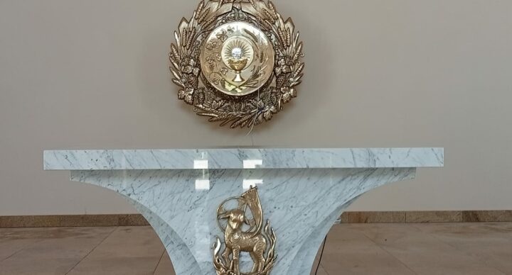 Tabernakulum I Żyrandole W Nowym Kościele - 30.05.2026 r.